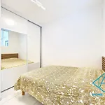 Royal Lux Spacious Seaside Pool * Νίκαια