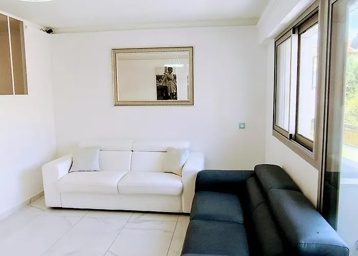 Royal Lux Spacious Seaside Pool Nizza