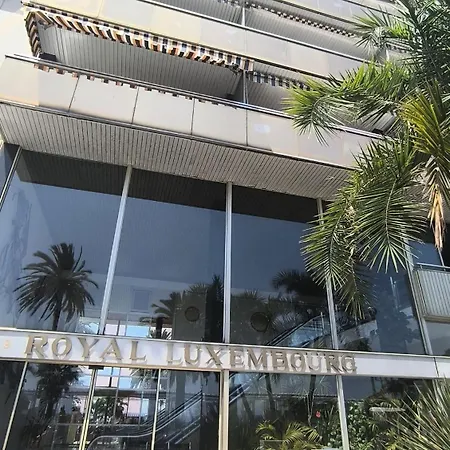 דירה Royal Lux Spacious Seaside Pool *