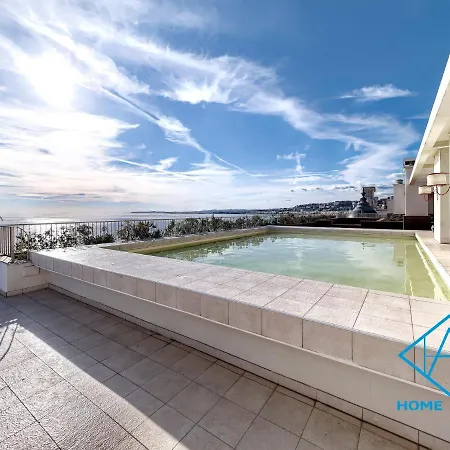 شقة Royal Lux Spacious Seaside Pool *