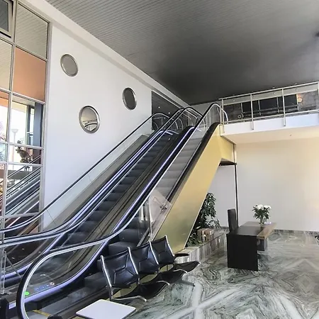 شقة Royal Lux Spacious Seaside Pool نيس